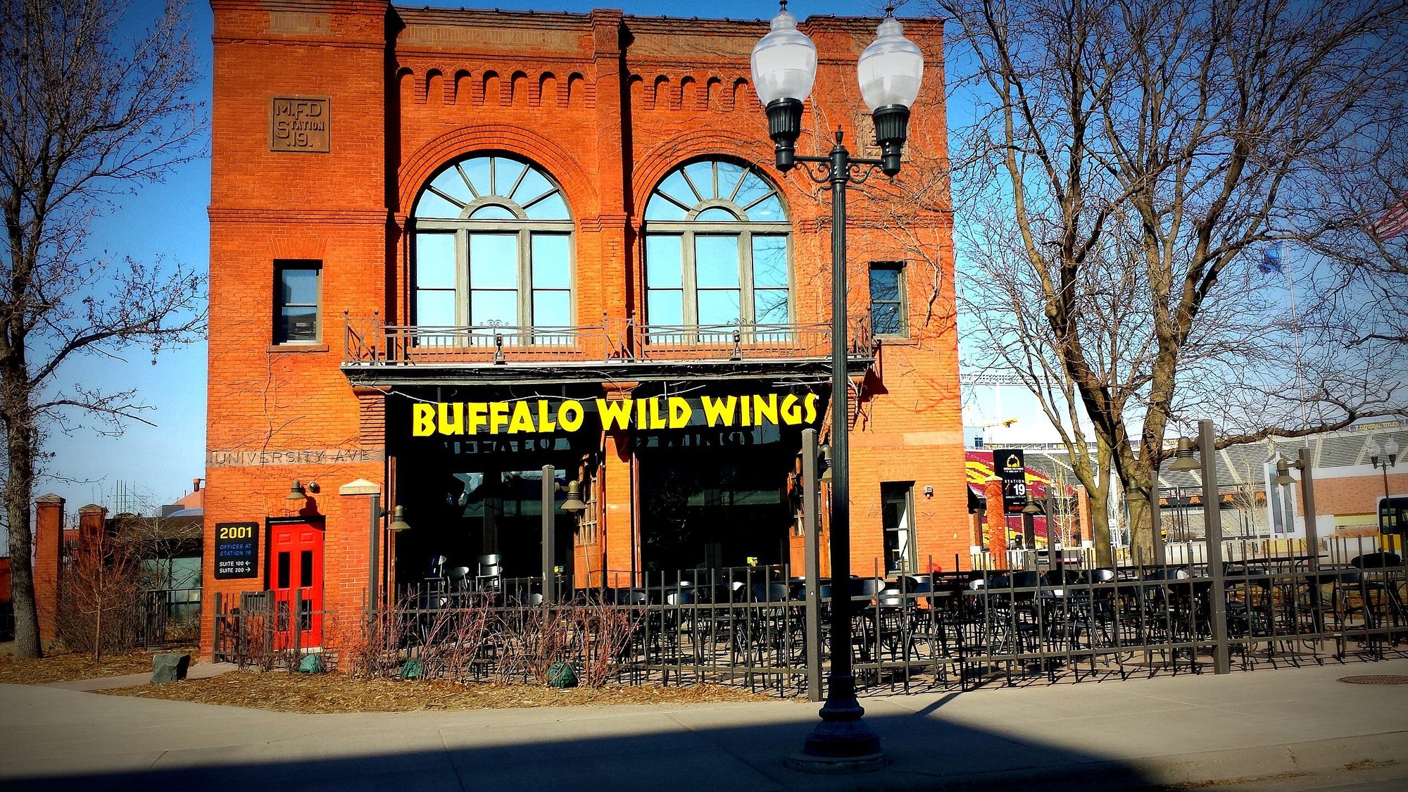 Buffalo Wild WIngs U of M 4-1