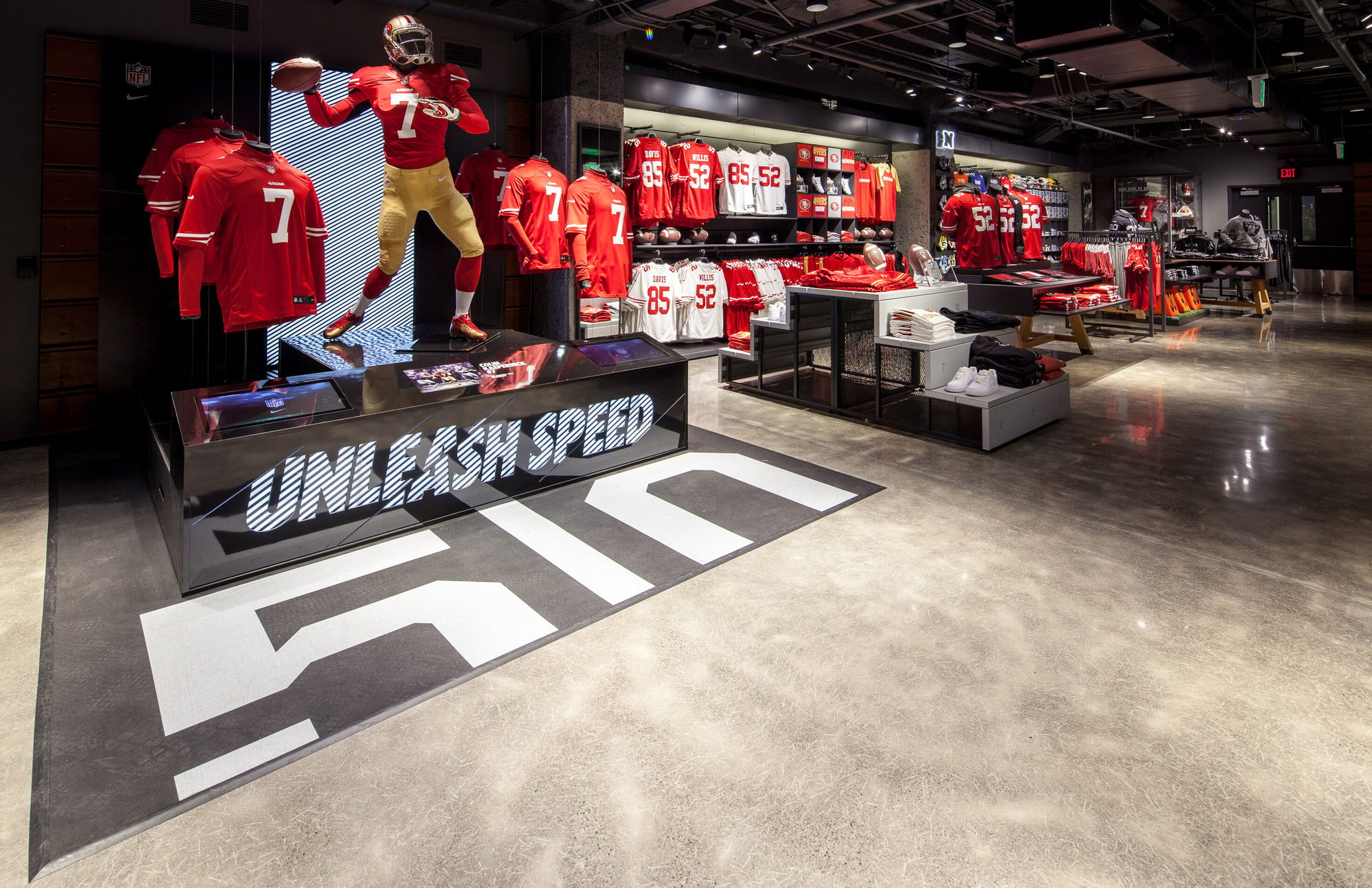 Nike Store San Francisco 49ers Apparel