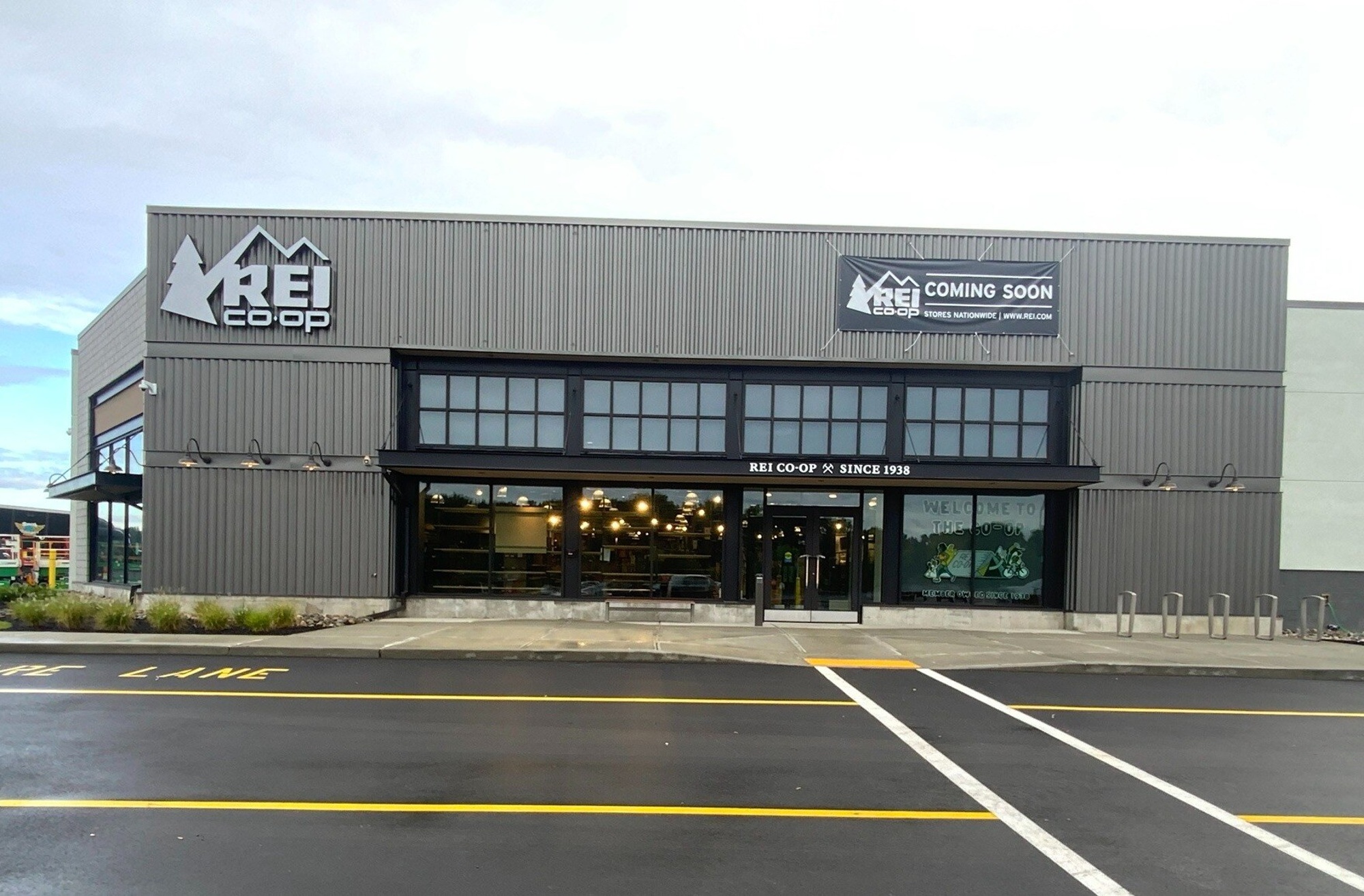 REI Exterior Albany NY-1-1